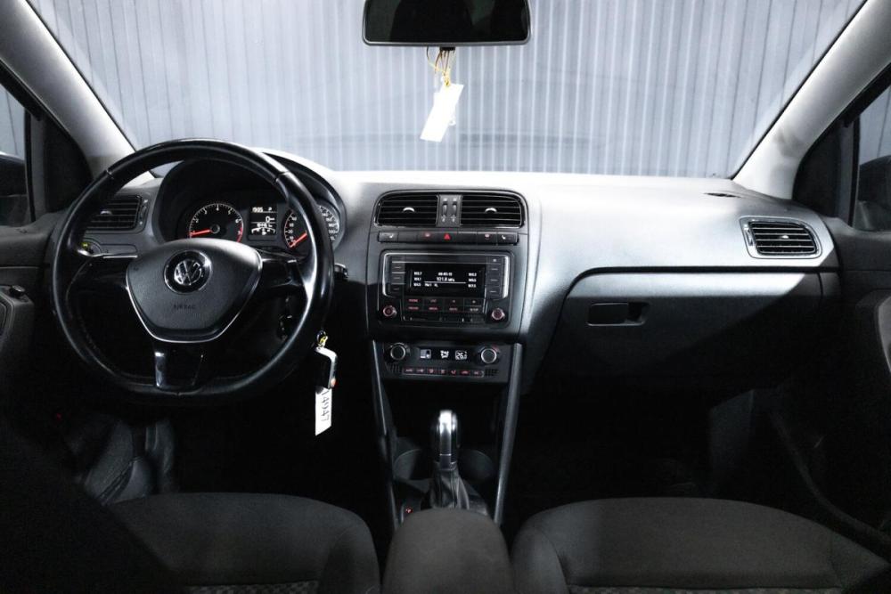 Volkswagen Polo V Рестайлинг Тюмень  - изображение 14