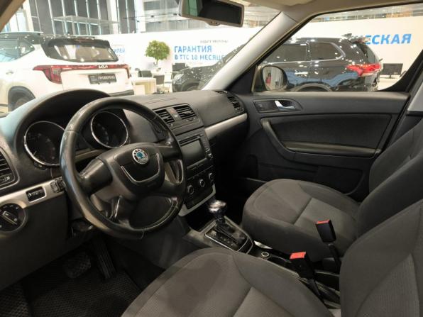 Skoda Yeti I с пробегом 2010 года, цена 740 000 рублей, 142129 км, внедорожник, Автокод Объявления