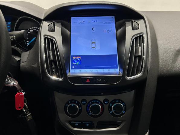 Ford Focus III с пробегом 2013 года, цена 799 000 рублей, 119885 км, седан, Автокод Объявления