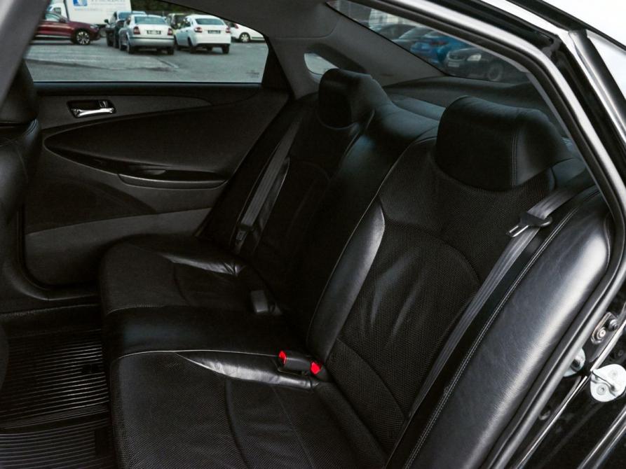 Hyundai Sonata VI (YF) Екатеринбург  - изображение 17