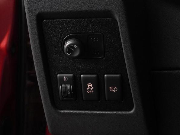 Nissan Qashqai I Рестайлинг с пробегом 2013 года, цена 999 000 рублей, 244523 км, внедорожник, Автокод Объявления