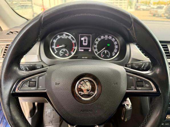 Skoda Rapid I Рестайлинг с пробегом 2018 года, цена 983 000 рублей, 242900 км, лифтбек, Автокод Объявления