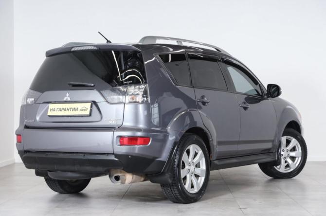 Mitsubishi Outlander II Рестайлинг с пробегом 2010 года, цена 1 189 000 рублей, 350000 км, внедорожник, Автокод Объявления