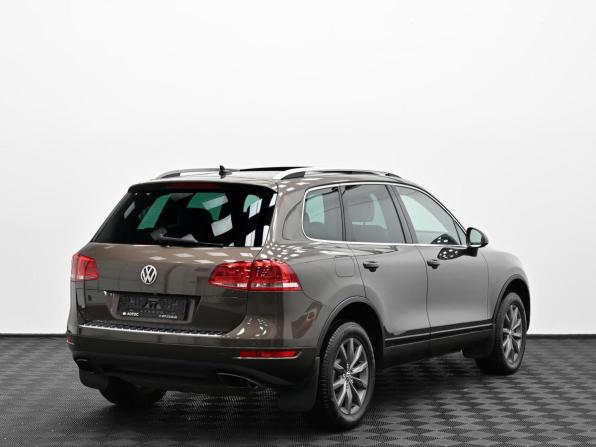Volkswagen Touareg II с пробегом 2011 года, цена 2 049 000 рублей, 200000 км, внедорожник, Автокод Объявления