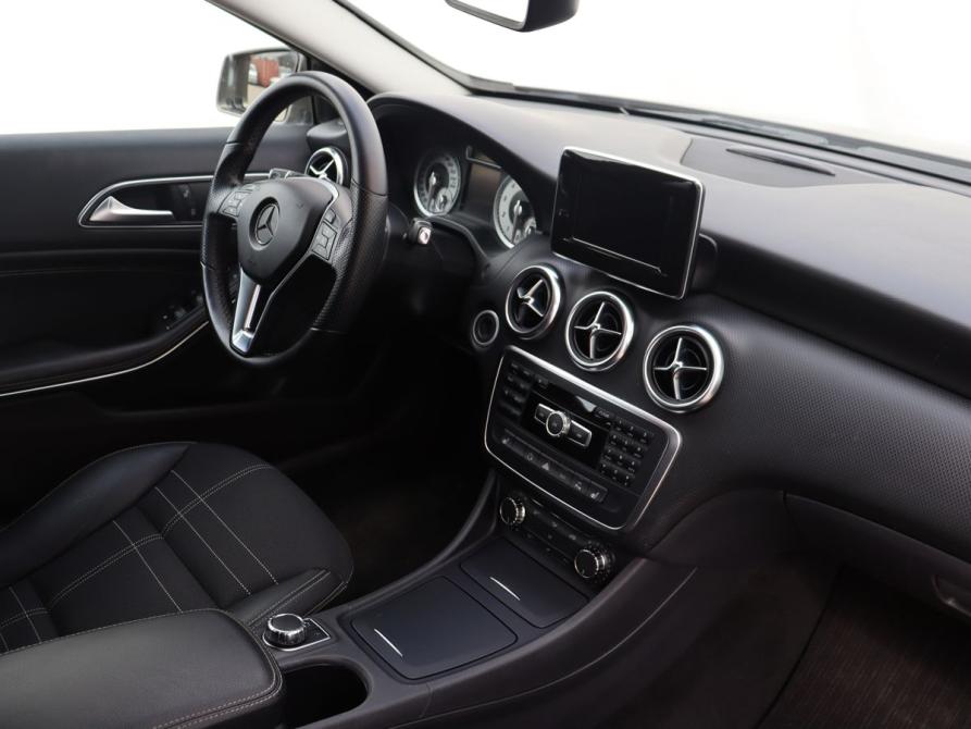 Mercedes-Benz A-Класс III (W176) Москва  - изображение 10