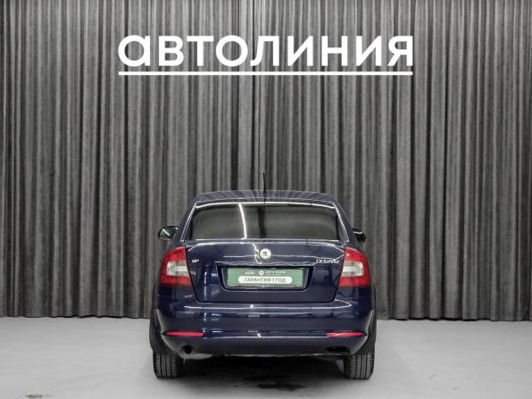 Skoda Octavia II (A5) Рестайлинг с пробегом 2011 года, цена 610 000 рублей, 250000 км, лифтбек, Автокод Объявления