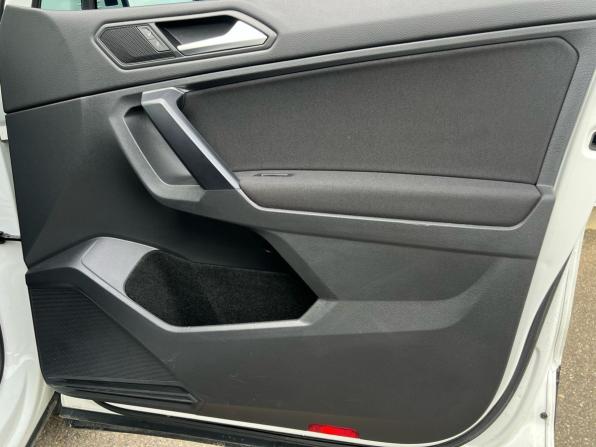 Volkswagen Tiguan II с пробегом 2020 года, цена 2 365 000 рублей, 112600 км, внедорожник, Автокод Объявления