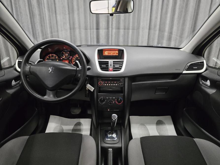 Peugeot 207 I Красноярск  - изображение 12