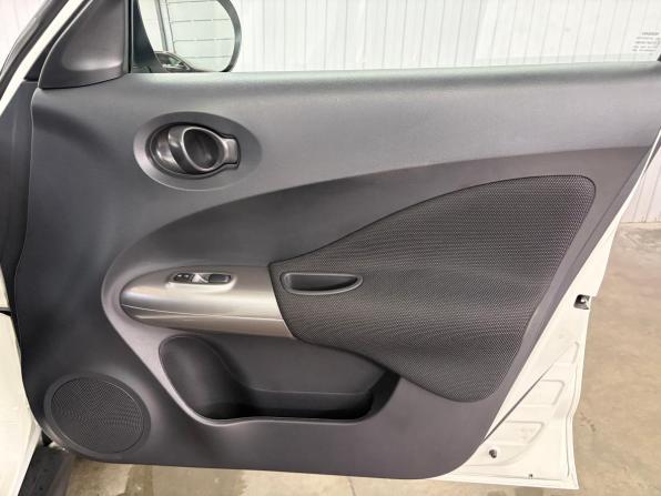 Nissan Juke I с пробегом 2014 года, цена 1 037 000 рублей, 99000 км, внедорожник, Автокод Объявления