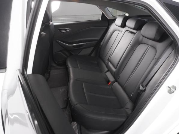Hyundai Lafesta I с пробегом 2020 года, цена 2 159 000 рублей, 20034 км, седан, Автокод Объявления