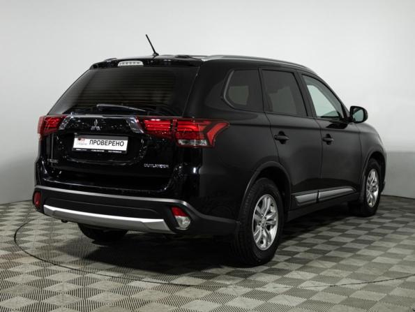 Mitsubishi Outlander III Рестайлинг 2 с пробегом 2016 года, цена 1 359 585 рублей, 202248 км, внедорожник, Автокод Объявления