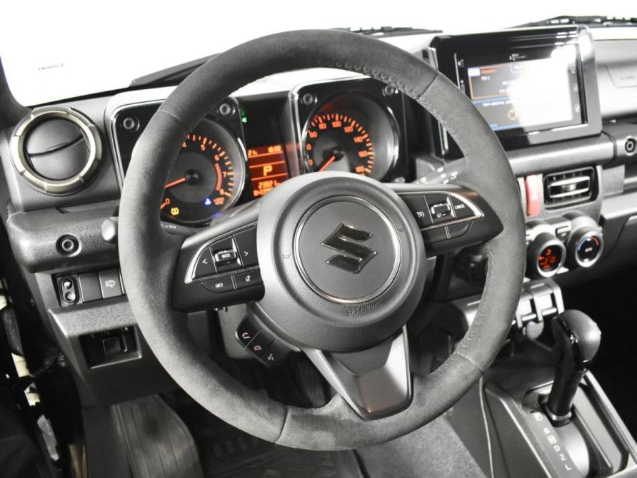 Suzuki Jimny IV Казань  - изображение 11