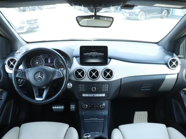 Mercedes-Benz B-Класс II (W246) Рестайлинг с пробегом 2017 года, цена 1 480 000 рублей, 174300 км, хэтчбек, Автокод Объявления