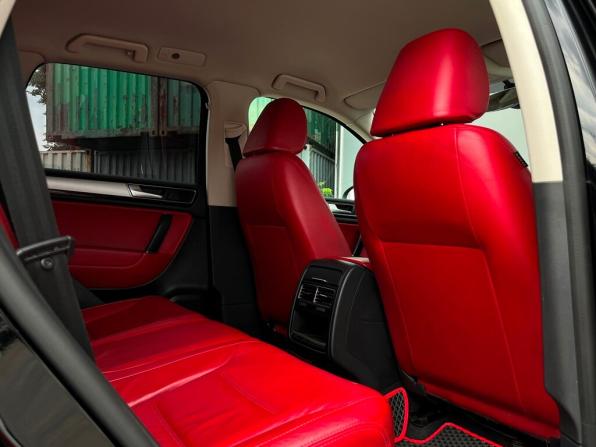 Volkswagen Touareg II Рестайлинг с пробегом 2017 года, цена 2 926 700 рублей, 186498 км, внедорожник, Автокод Объявления