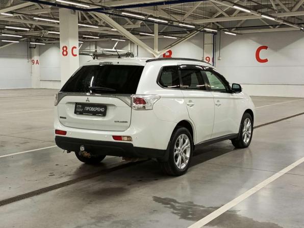 Mitsubishi Outlander III с пробегом 2013 года, цена 1 199 000 рублей, 253868 км, внедорожник, Автокод Объявления