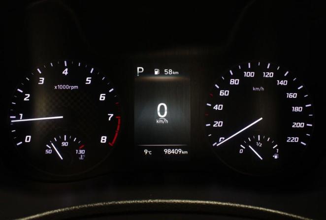 Hyundai Solaris II Рестайлинг с пробегом 2021 года, цена 1 600 000 рублей, 98409 км, седан, Автокод Объявления