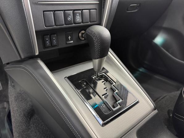 Mitsubishi L200 V Рестайлинг с пробегом 2020 года, цена 2 900 000 рублей, 128140 км, пикап, Автокод Объявления