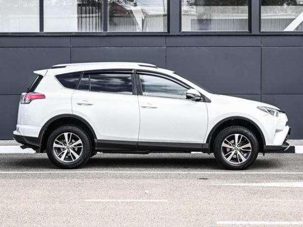 Toyota RAV4 IV (XA40) Рестайлинг с пробегом 2016 года, цена 1 999 000 рублей, 151980 км, внедорожник, Автокод Объявления