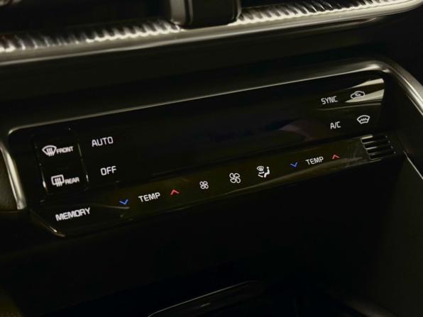 Kia K5 III с пробегом 2021 года, цена 2 650 000 рублей, 95270 км, седан, Автокод Объявления