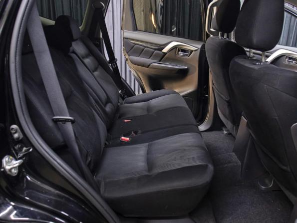 Mitsubishi Pajero Sport III с пробегом 2018 года, цена 3 098 000 рублей, 101005 км, внедорожник, Автокод Объявления