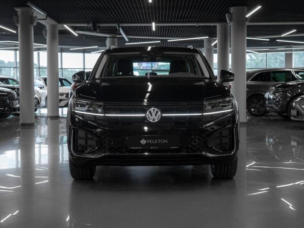 Volkswagen Touareg III Рестайлинг с пробегом 2025 года, цена 8 250 000 рублей, 50 км, внедорожник, Автокод Объявления