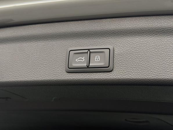 Audi Q3 II (F3) с пробегом 2026 года, цена 3 850 000 рублей, 25 км, внедорожник, Автокод Объявления