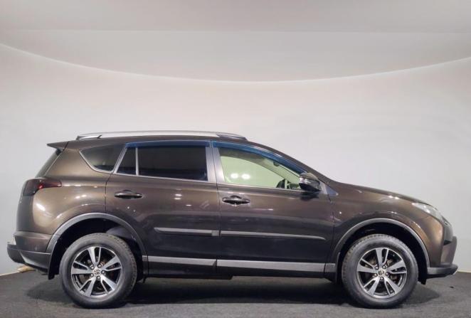Toyota RAV4 IV (XA40) Рестайлинг с пробегом 2016 года, цена 1 880 000 рублей, 226719 км, внедорожник, Автокод Объявления