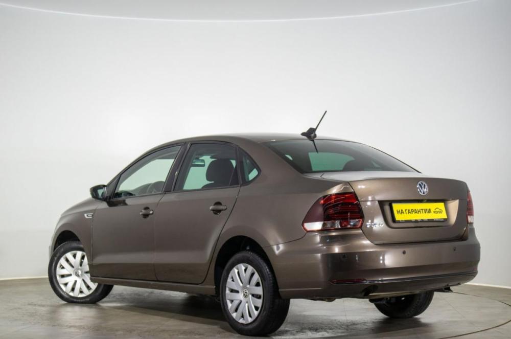 Volkswagen Polo V Рестайлинг Оренбург  - изображение 7