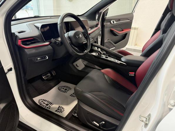 Geely Coolray I Рестайлинг с пробегом 2023 года, цена 2 100 000 рублей, 49288 км, внедорожник, Автокод Объявления