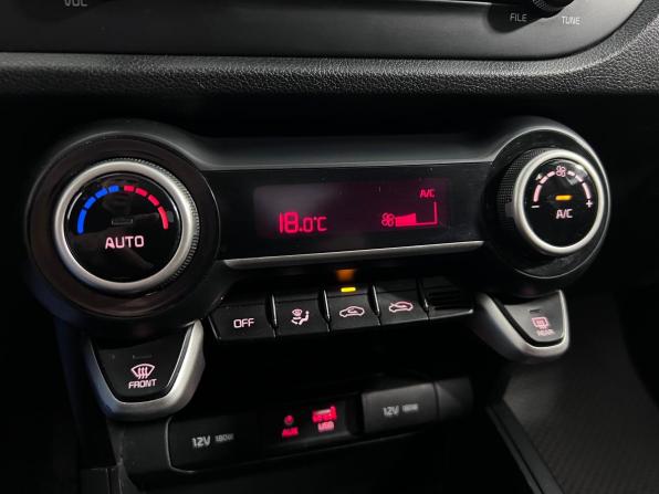 Kia Rio IV с пробегом 2017 года, цена 1 275 000 рублей, 122094 км, седан, Автокод Объявления
