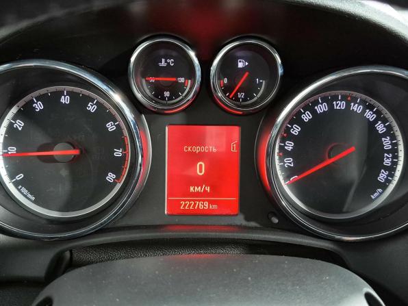 Opel Astra J с пробегом 2012 года, цена 595 000 рублей, 222769 км, хэтчбек, Автокод Объявления