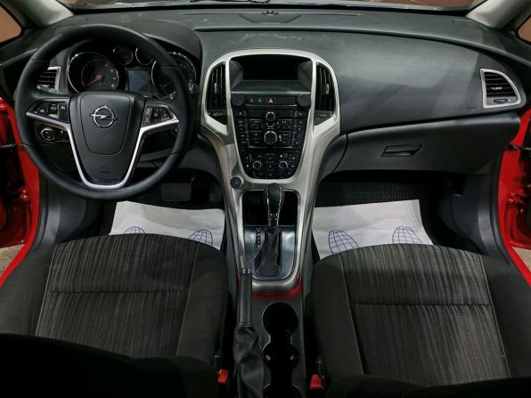 Opel Astra J с пробегом 2011 года, цена 699 000 рублей, 239500 км, хэтчбек, Автокод Объявления