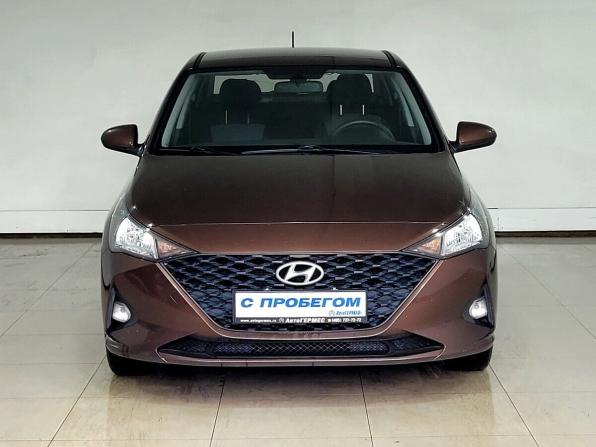 Hyundai Solaris II Рестайлинг с пробегом 2021 года, цена 1 620 000 рублей, 59817 км, седан, Автокод Объявления