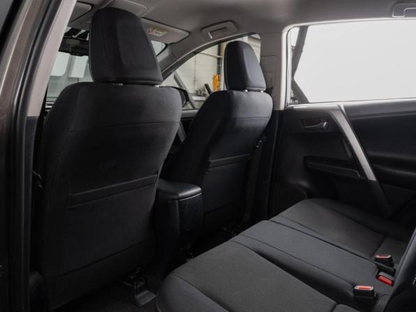 Toyota RAV4 IV (XA40) Рестайлинг с пробегом 2017 года, цена 1 750 000 рублей, 301016 км, внедорожник, Автокод Объявления