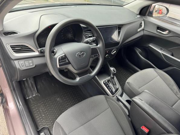 Hyundai Solaris II с пробегом 2019 года, цена 1 099 000 рублей, 163090 км, седан, Автокод Объявления