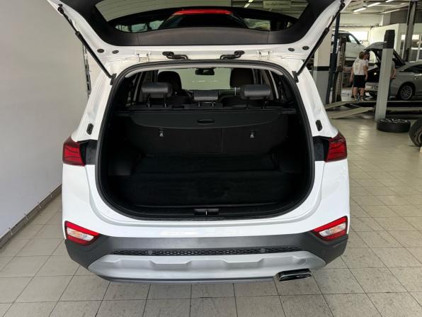 Hyundai Santa Fe IV с пробегом 2019 года, цена 2 650 000 рублей, 119297 км, внедорожник, Автокод Объявления