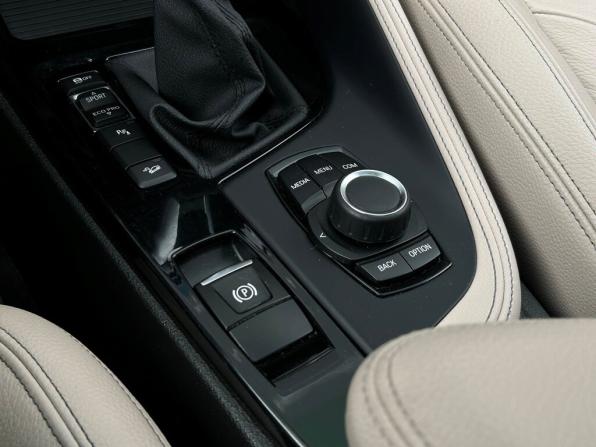 BMW X1 II (F48) Рестайлинг с пробегом 2021 года, цена 3 190 800 рублей, 127605 км, внедорожник, Автокод Объявления