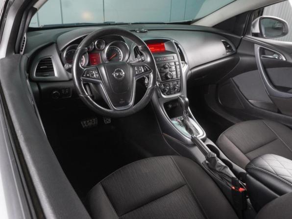 Opel Astra J с пробегом 2012 года, цена 899 000 рублей, 257712 км, хэтчбек, Автокод Объявления