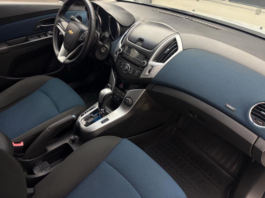 Chevrolet Cruze I Рестайлинг Ростов-на-Дону  - изображение 16
