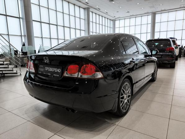 Honda Civic VIII Рестайлинг с пробегом 2009 года, цена 1 090 000 рублей, 100944 км, седан, Автокод Объявления