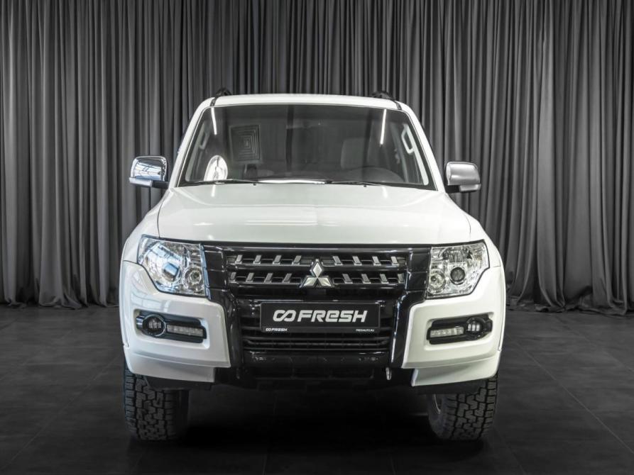 Mitsubishi Pajero IV Рестайлинг 2 Тюмень  - изображение 3
