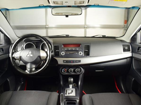 Mitsubishi Lancer X Рестайлинг с пробегом 2011 года, цена 615 999 рублей, 303767 км, седан, Автокод Объявления