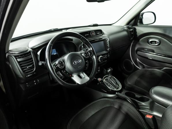 Kia Soul II Рестайлинг с пробегом 2018 года, цена 1 429 700 рублей, 140505 км, хэтчбек, Автокод Объявления