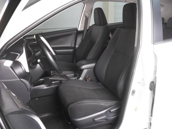Toyota RAV4 IV (XA40) Рестайлинг с пробегом 2018 года, цена 2 600 000 рублей, 159452 км, внедорожник, Автокод Объявления