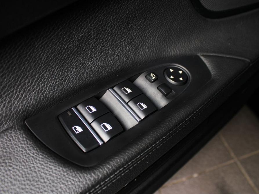 BMW 7 серии V (F01/F02/F04) Минеральные Воды  - изображение 17