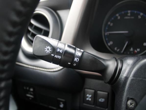 Toyota RAV4 IV (XA40) Рестайлинг с пробегом 2019 года, цена 2 799 000 рублей, 76609 км, внедорожник, Автокод Объявления