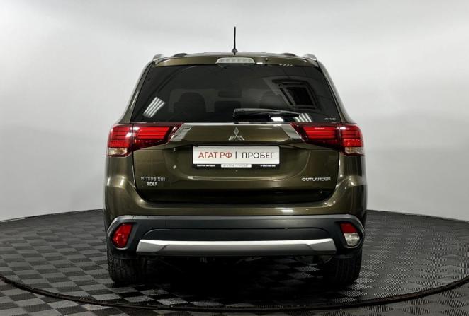 Mitsubishi Outlander III Рестайлинг 2 с пробегом 2015 года, цена 1 660 000 рублей, 171187 км, внедорожник, Автокод Объявления