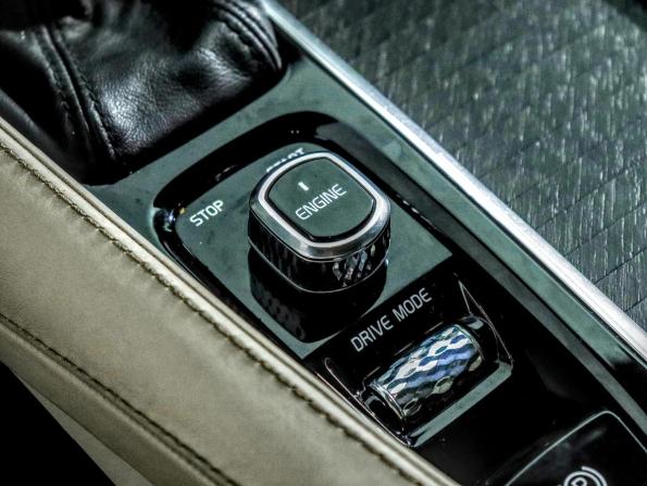 Volvo V90 Cross Country I с пробегом 2017 года, цена 2 580 000 рублей, 181249 км, универсал, Автокод Объявления