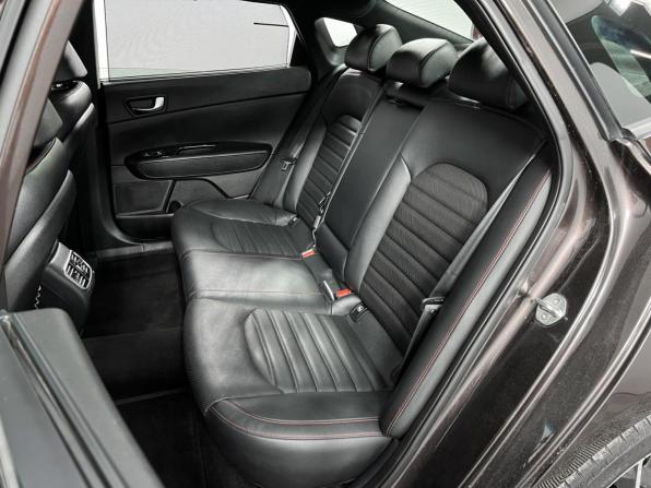 Kia Optima IV Рестайлинг с пробегом 2019 года, цена 1 872 900 рублей, 217114 км, седан, Автокод Объявления