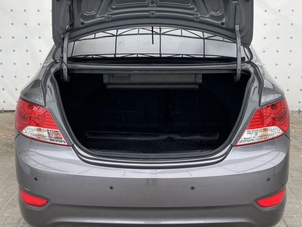 Hyundai Solaris I с пробегом 2014 года, цена 850 000 рублей, 167178 км, седан, Автокод Объявления